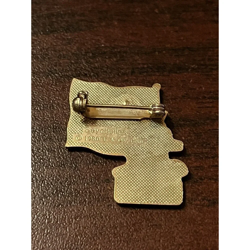 Vintage 1984 Los Angeles‎ Olympics Coca Cola Sam Eagle Seychelles Flag Lapel Pin